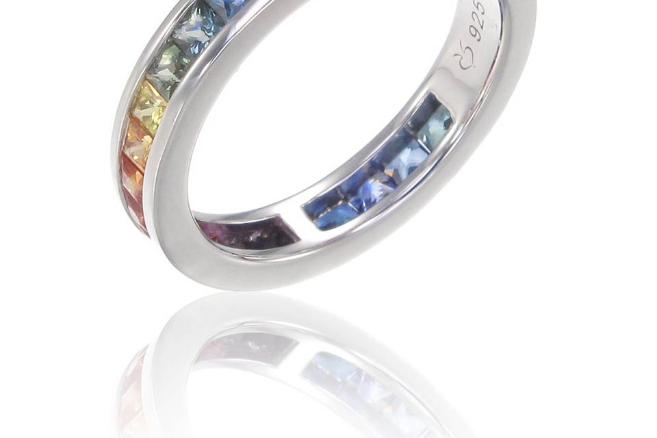 http://equalli.com/jewelry/new-york-ring-lgbt-sterling-silver-2-5-ct-rainbow-sapphire.html