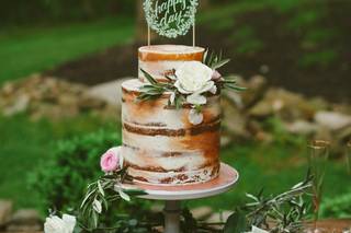 Wendy Kromer Confections - Wedding Cakes - Sandusky, OH - WeddingWire