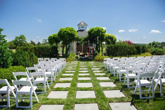 Outdoor ceremony