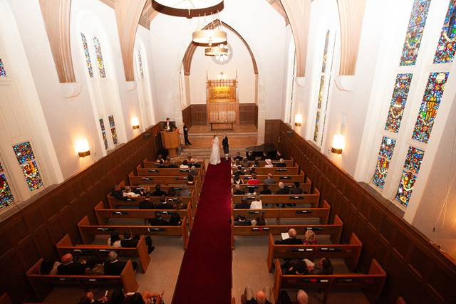 Velvet knot weddings