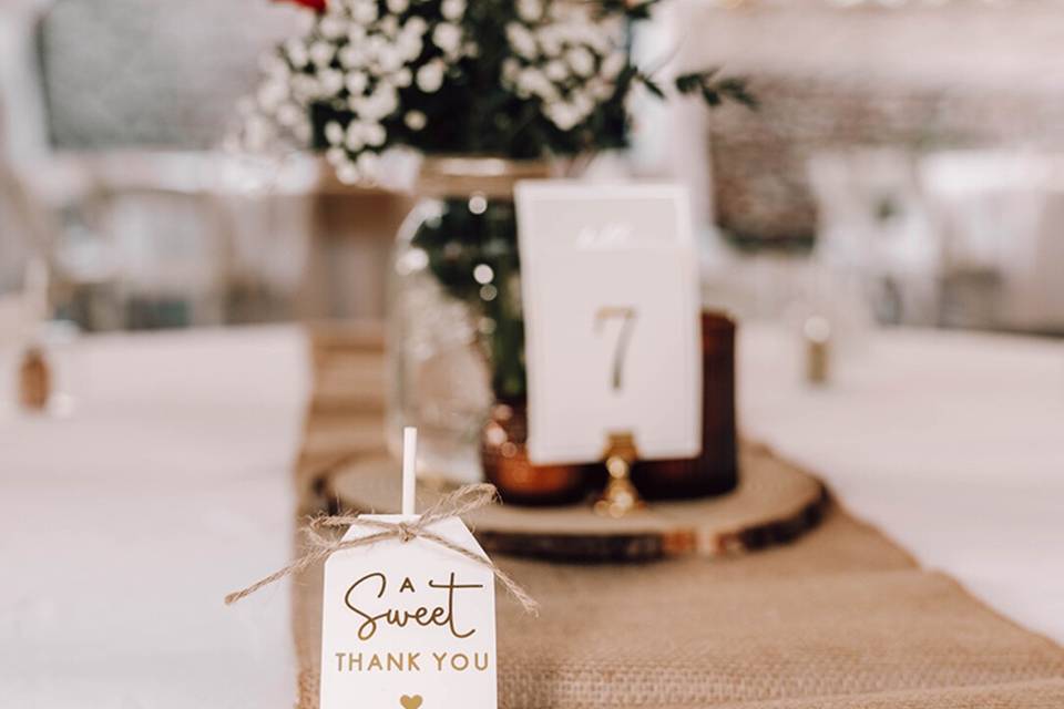 Velvet knot weddings