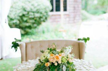 Sweetheart table