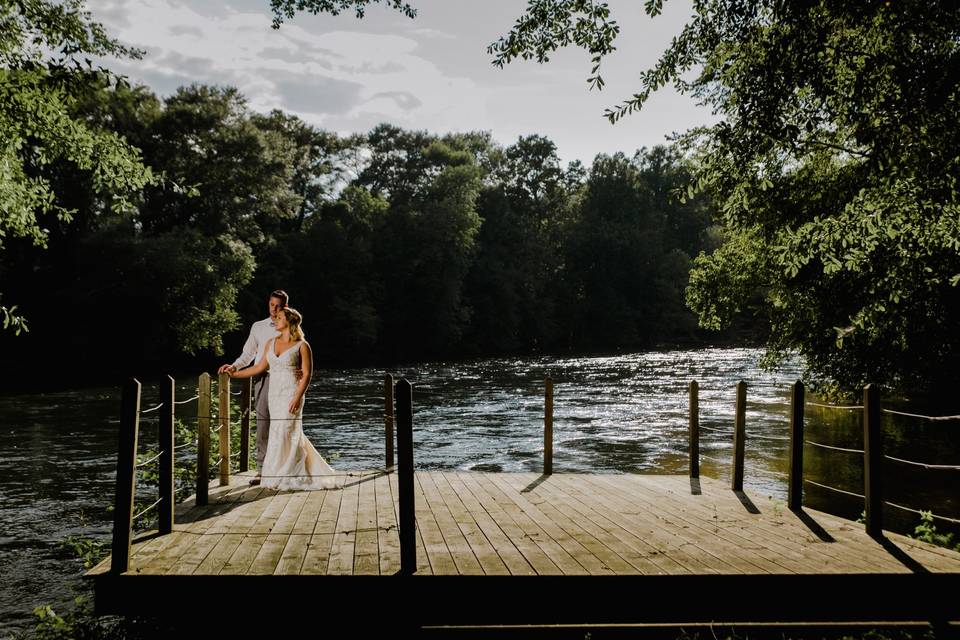 Hiwassee River Weddings and Events