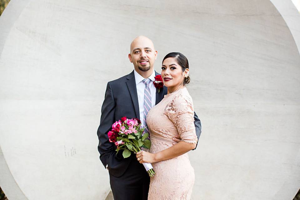 Chic wedding couple - Elizabeth B Photography