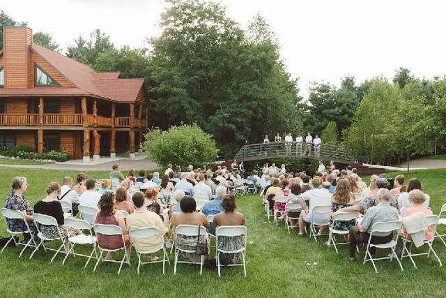 White s Wildwood Retreat LLC Venue Chippewa Falls WI