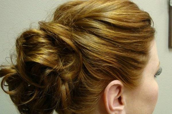 Beauty By B Makeup Artistry & Hair Design