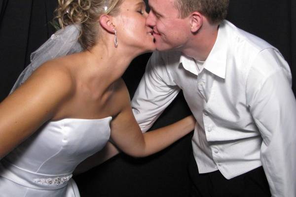 FlashBooth Photo Booth Rentals of Michigan