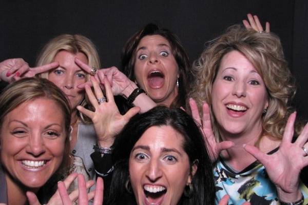 FlashBooth Photo Booth Rentals of Michigan