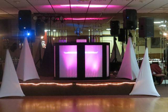 DJ station