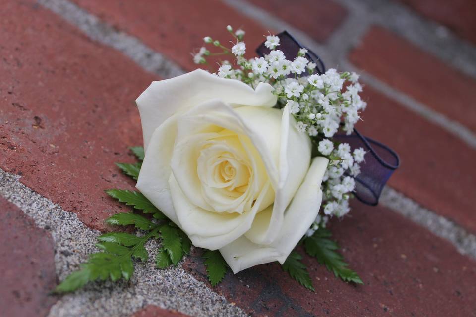 Rose boutonniere