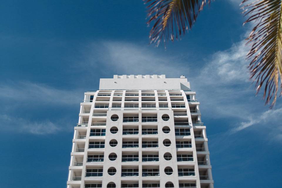 Conrad Fort Lauderdale Beach