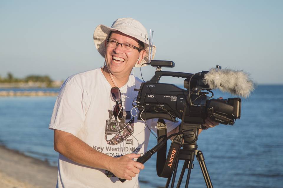 Happy in the sun - Key West HD Video Productions