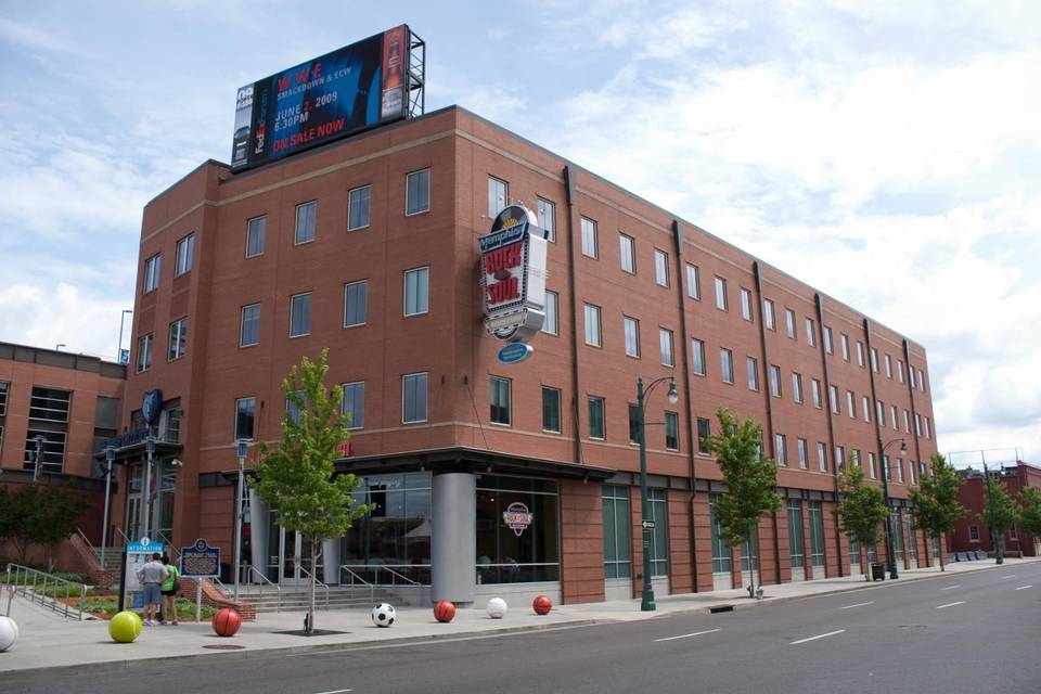 Exterior view of Memphis Rock 'n' Soul Museum