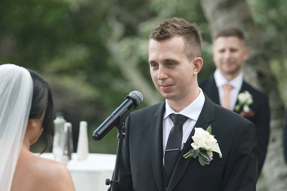 Groom’s Camera Angle