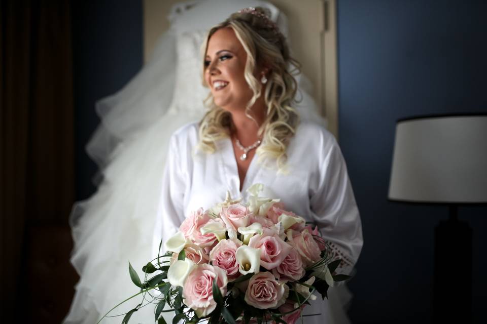 A Bride + Her Bouquet