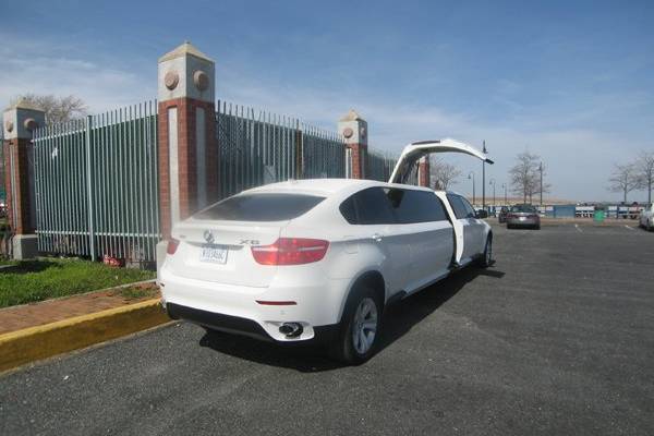 Ny Party Rides-Long Island Wedding Limo Service