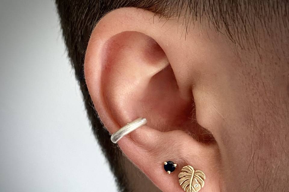 Monstera Stud Earring