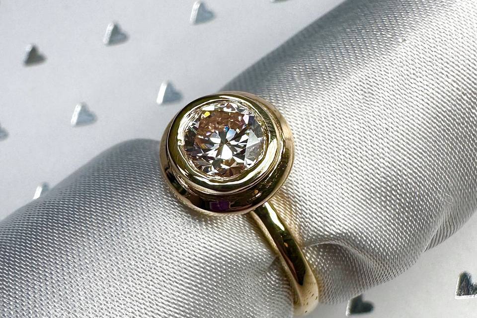 Metal Halo Solitaire Ring
