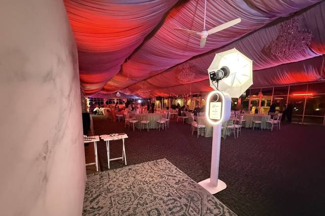 El Paso Photo Mirror Photobooth Company