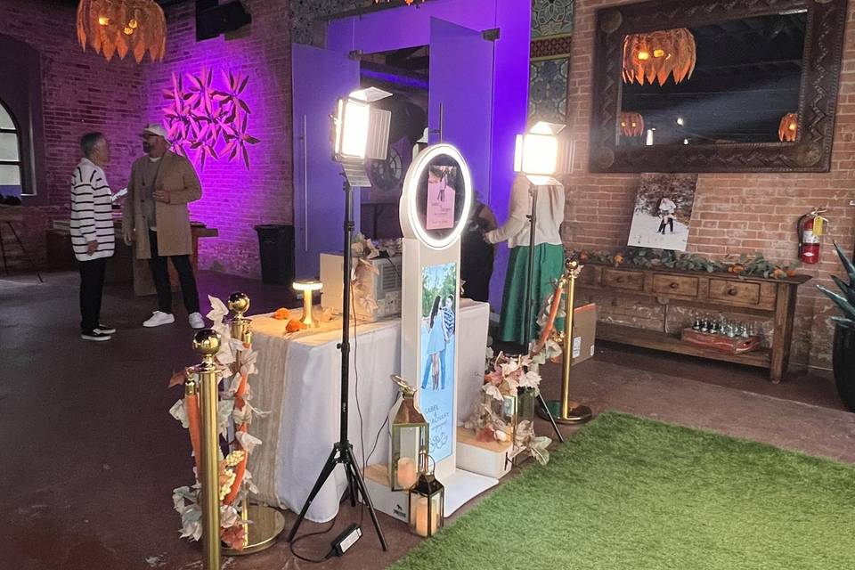 El Paso Photo Mirror Photobooth Company