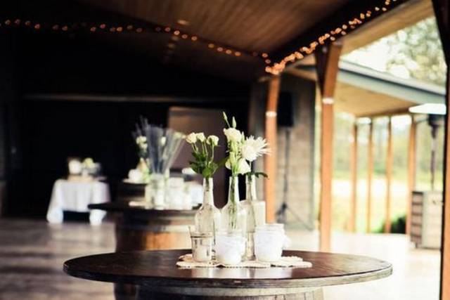 Hill's Hitching Post