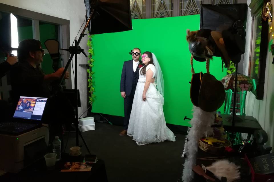 Reyes Productions- Green Screen Photo Booths