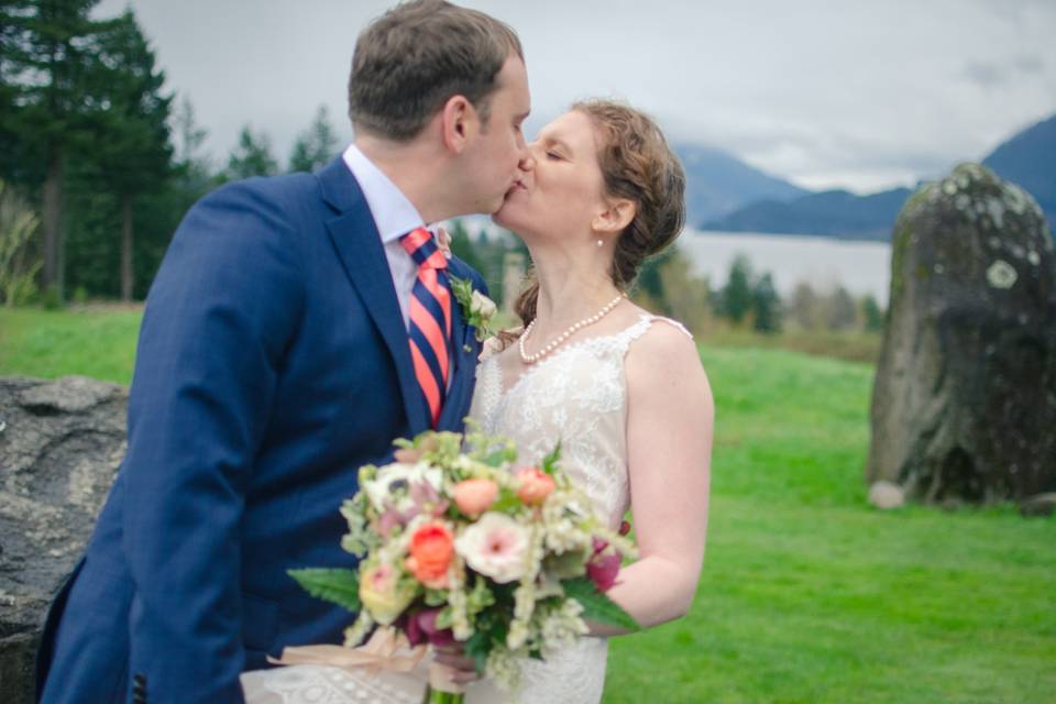 Wedding in the Columbia Gorge