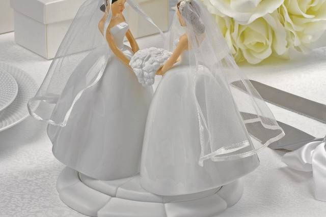 Cake topper