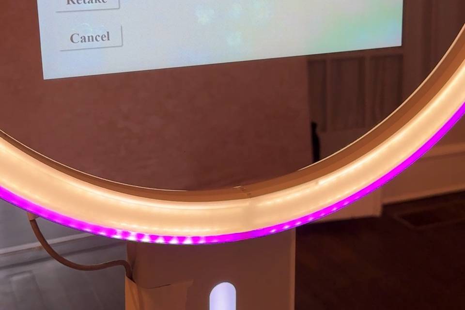 Glam booth welcome screen