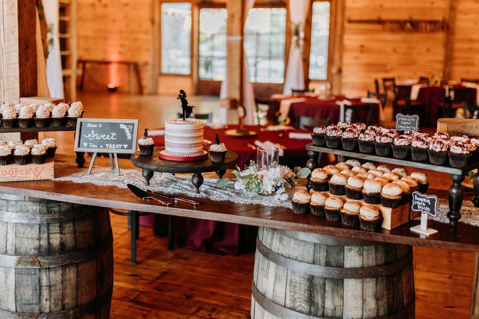 Simple rustic dessert display