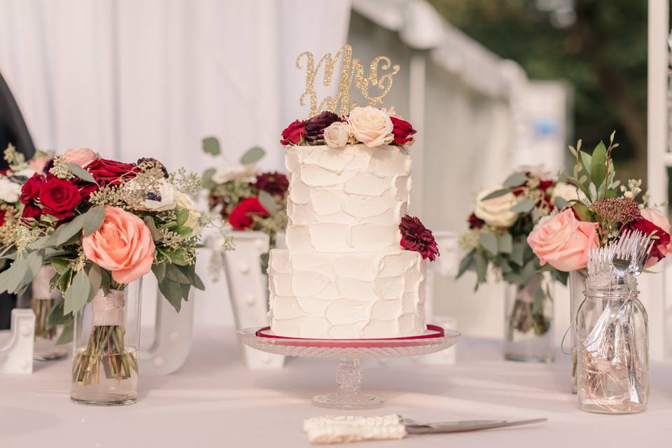 2 tier floral wedding cake