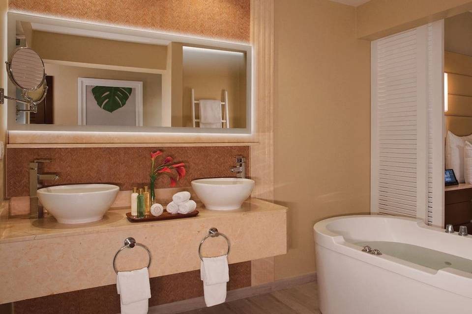 Secrets Wild Orchid