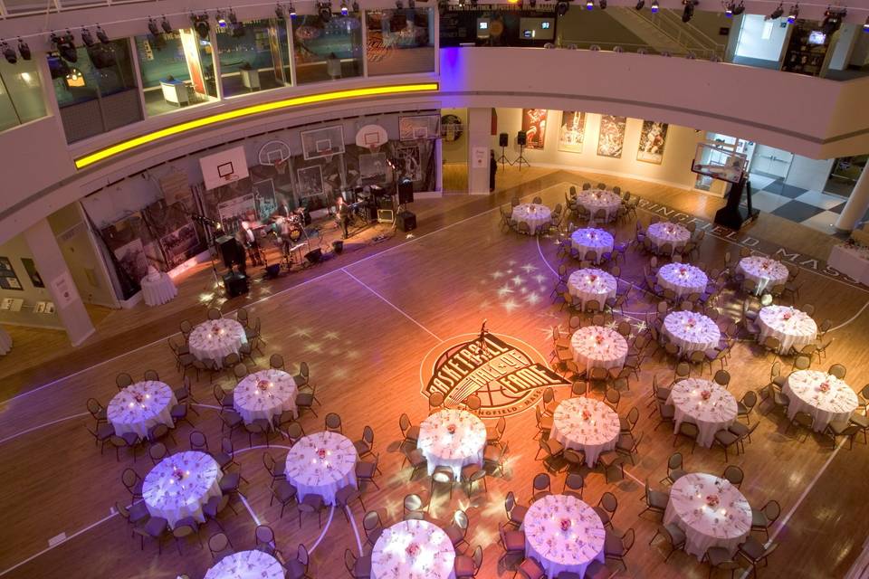 The Naismith Memorial Basketball Hall of Fame :: Center Court