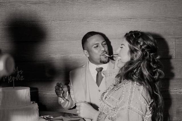 Cake cutting