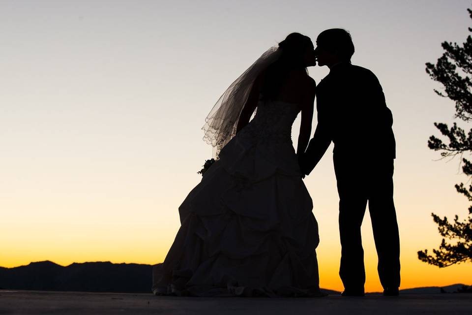 Bride and groom sunset photos from Heavenly's Lakeview Lodge located at the top of the Aerial Tram.