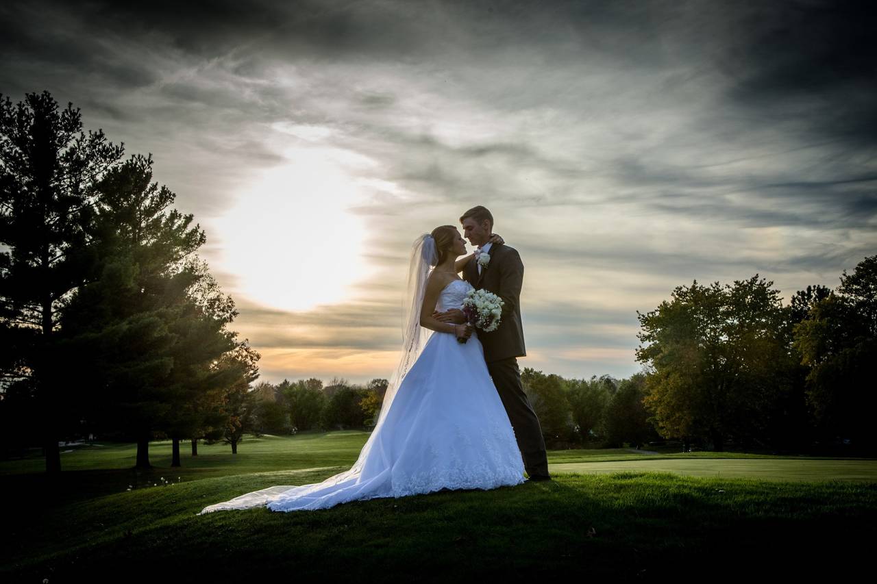 Valle Vista Country Club - Country Club Weddings - Greenwood, IN ...