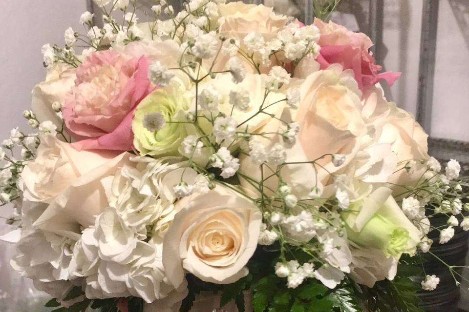 Barn Wedding Flowers