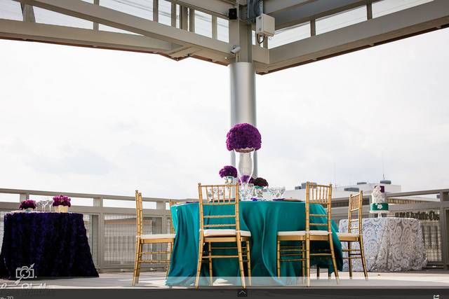 Blue linens