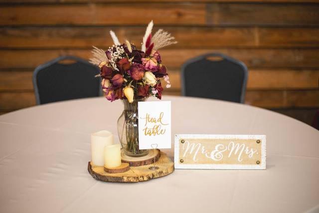 Simply Smith Weddings