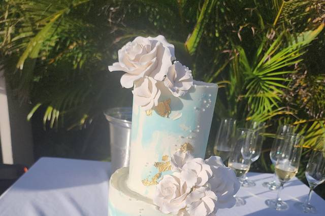 Mini 2 tier Sugar Flowers