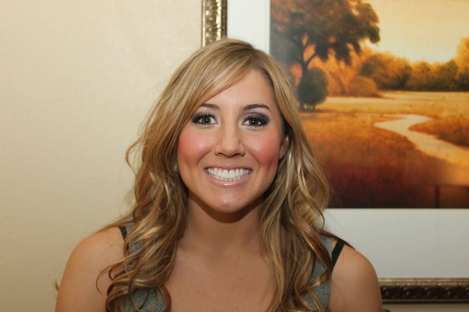 Outer Beauty Airbrush Makeup