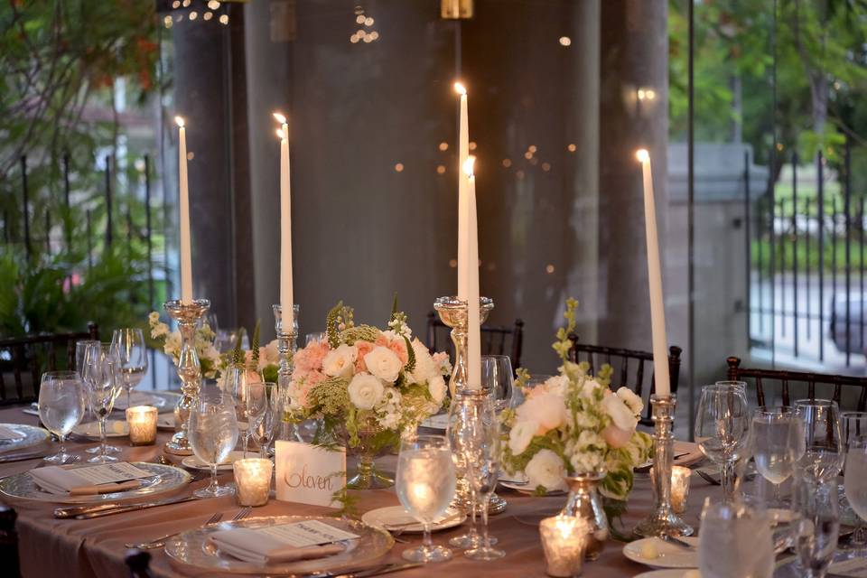 Table setting with candle lighting