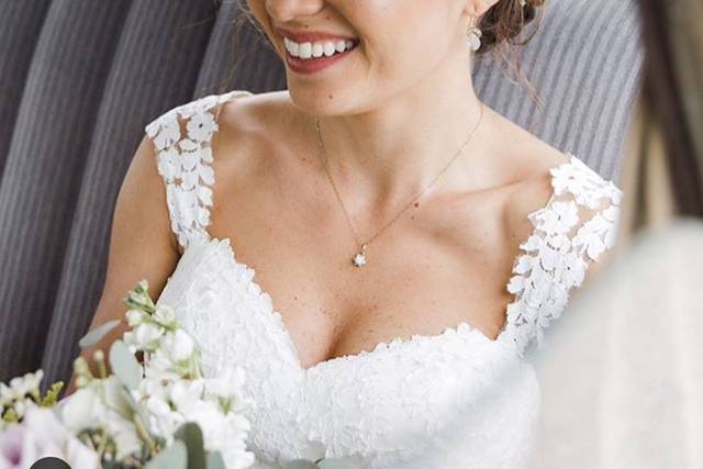 Bridal airbrush makeup