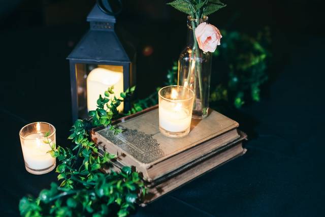 Book Centerpiece