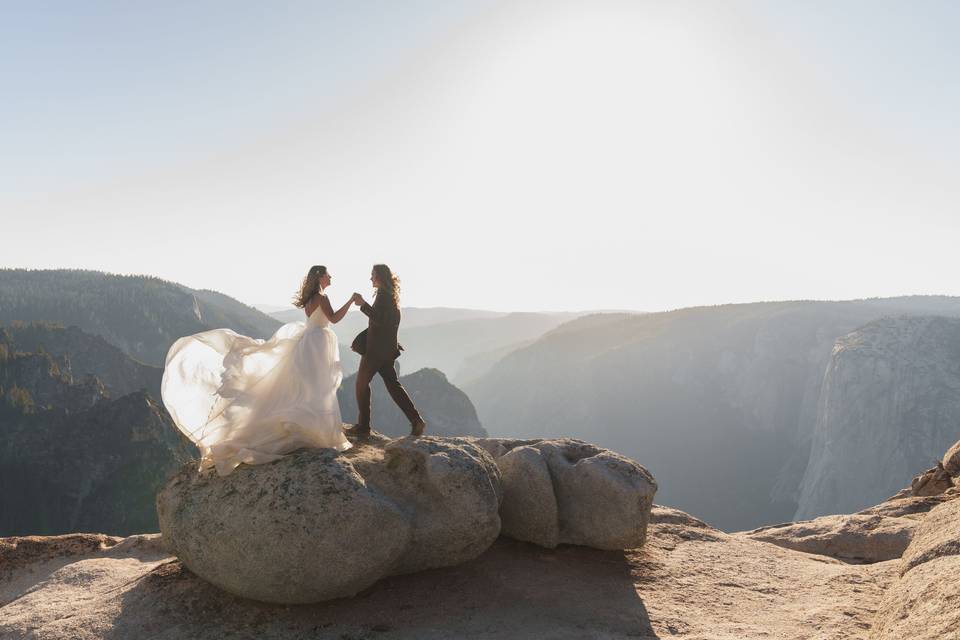 Elope at Taft Point Yosemite