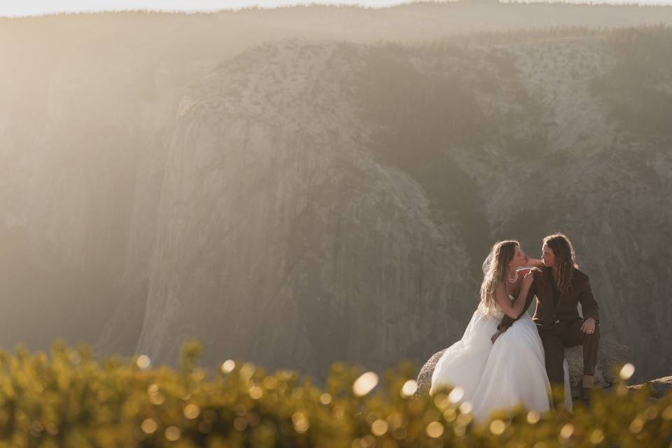 Taft Point Elopement Couple