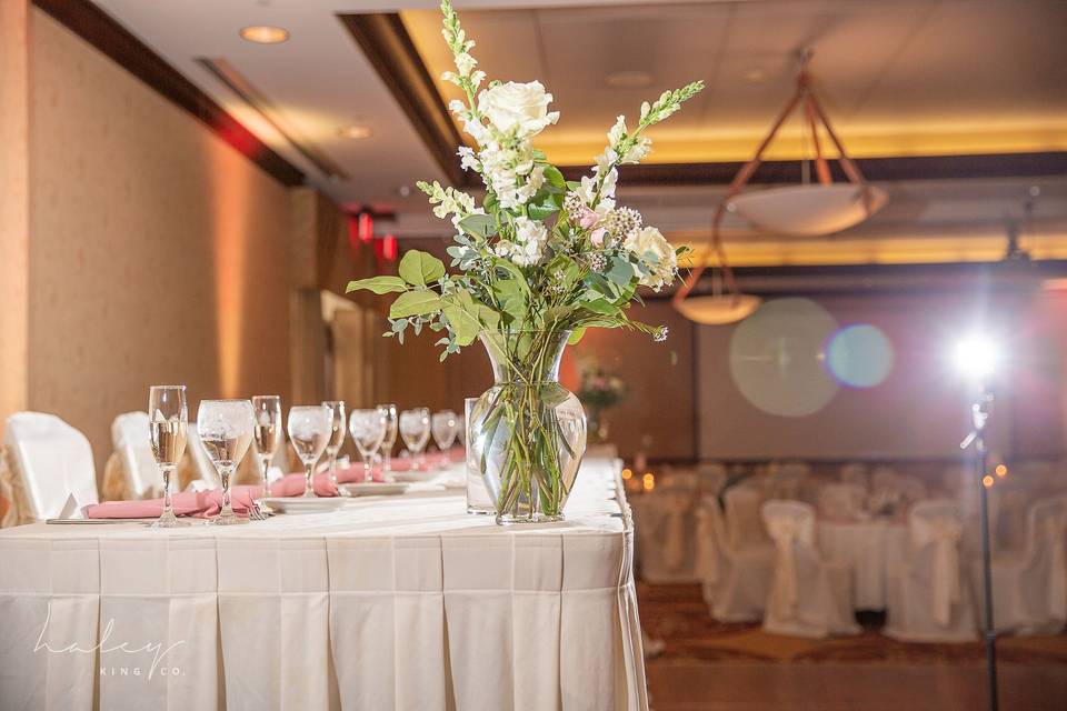 Head table decor