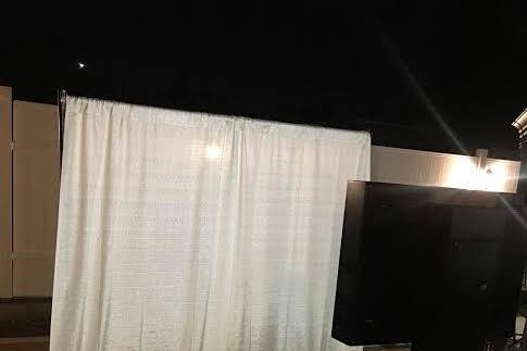 PHOTO BOOTH SET UP