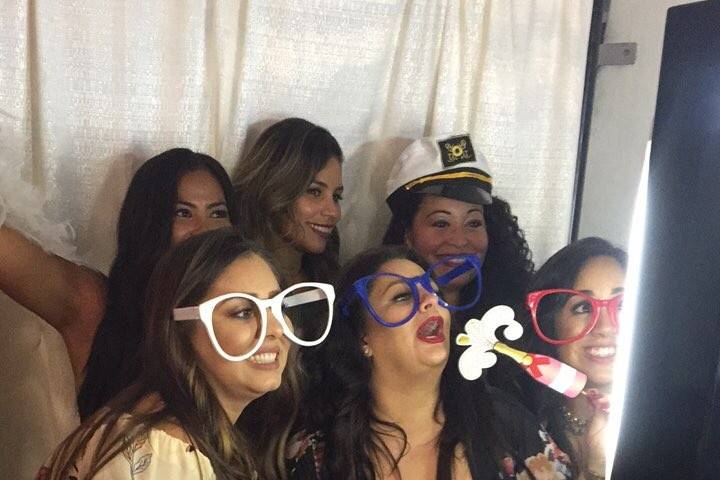 Pearl Photo Booth