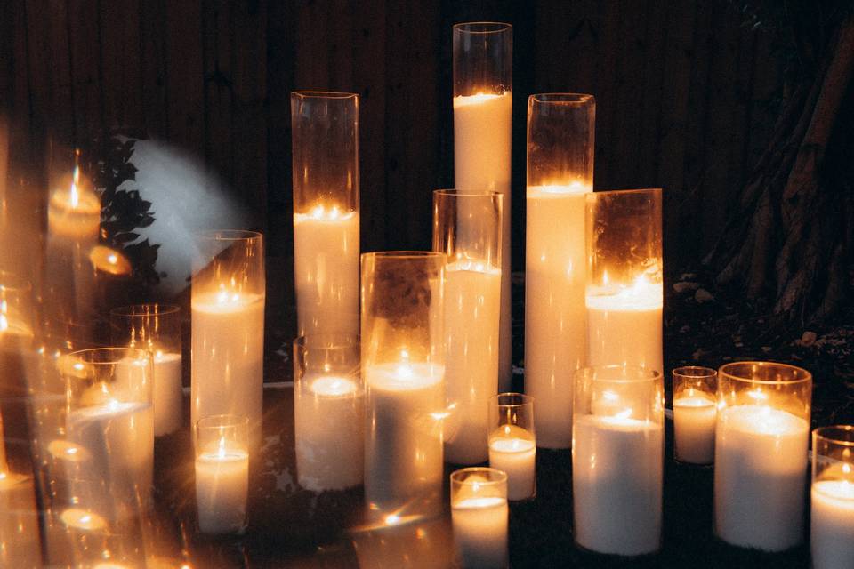 Dash of Arôme Candle Rentals
